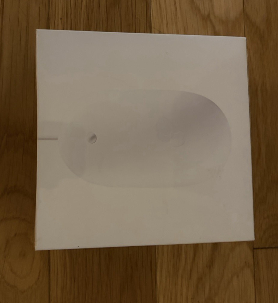 NEW Sealed Genuine Apple Wired USB Ball Optical Mouse MB112LL/B A1152