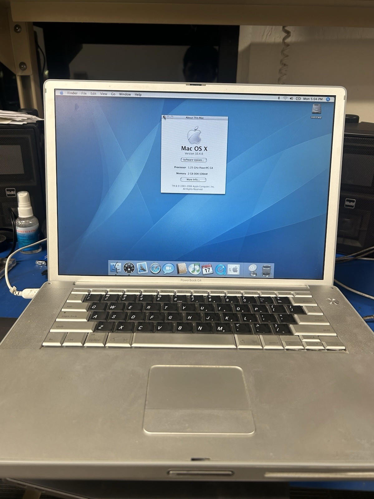 Vintage Apple PowerBook 15” G4 “Aluminum” (1.25GHz/2gb/150gb/Tiger)