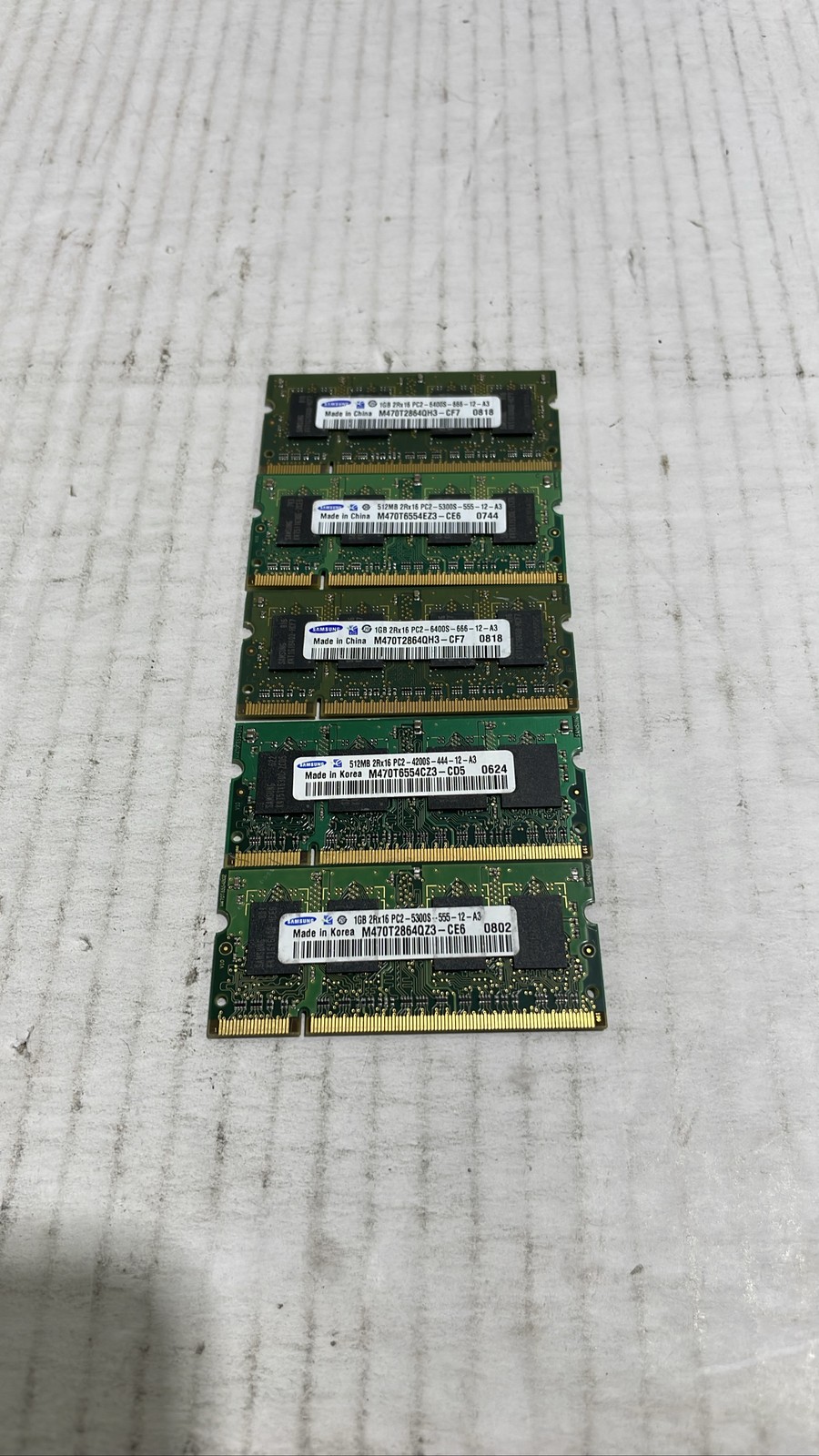 Samsung DDR2 1GB 512MB PC2-4200S PC2-5300S PC2-6400S Laptop RAM Lot Of 5
