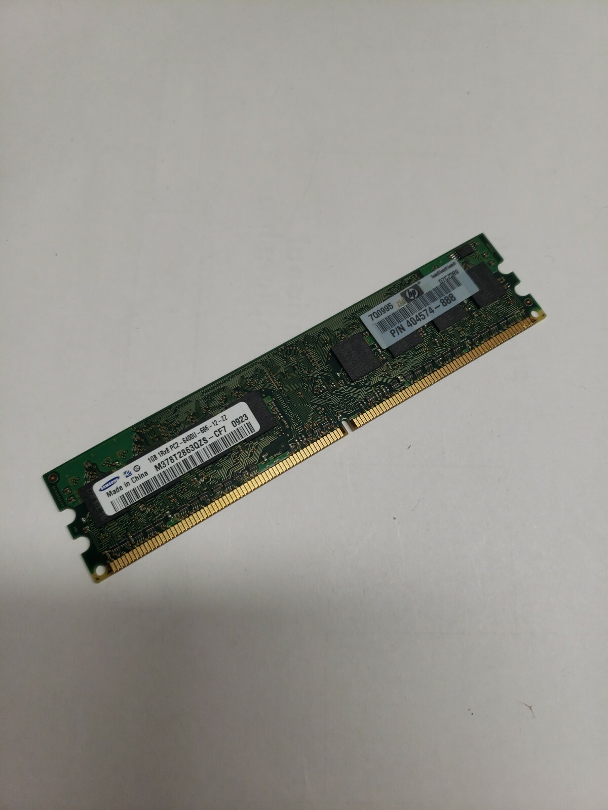 Samsung 1GB 1Rx8 PC2-6400U Desktop PC Memory M378T2863QZS-CF7 404574-888 Tested