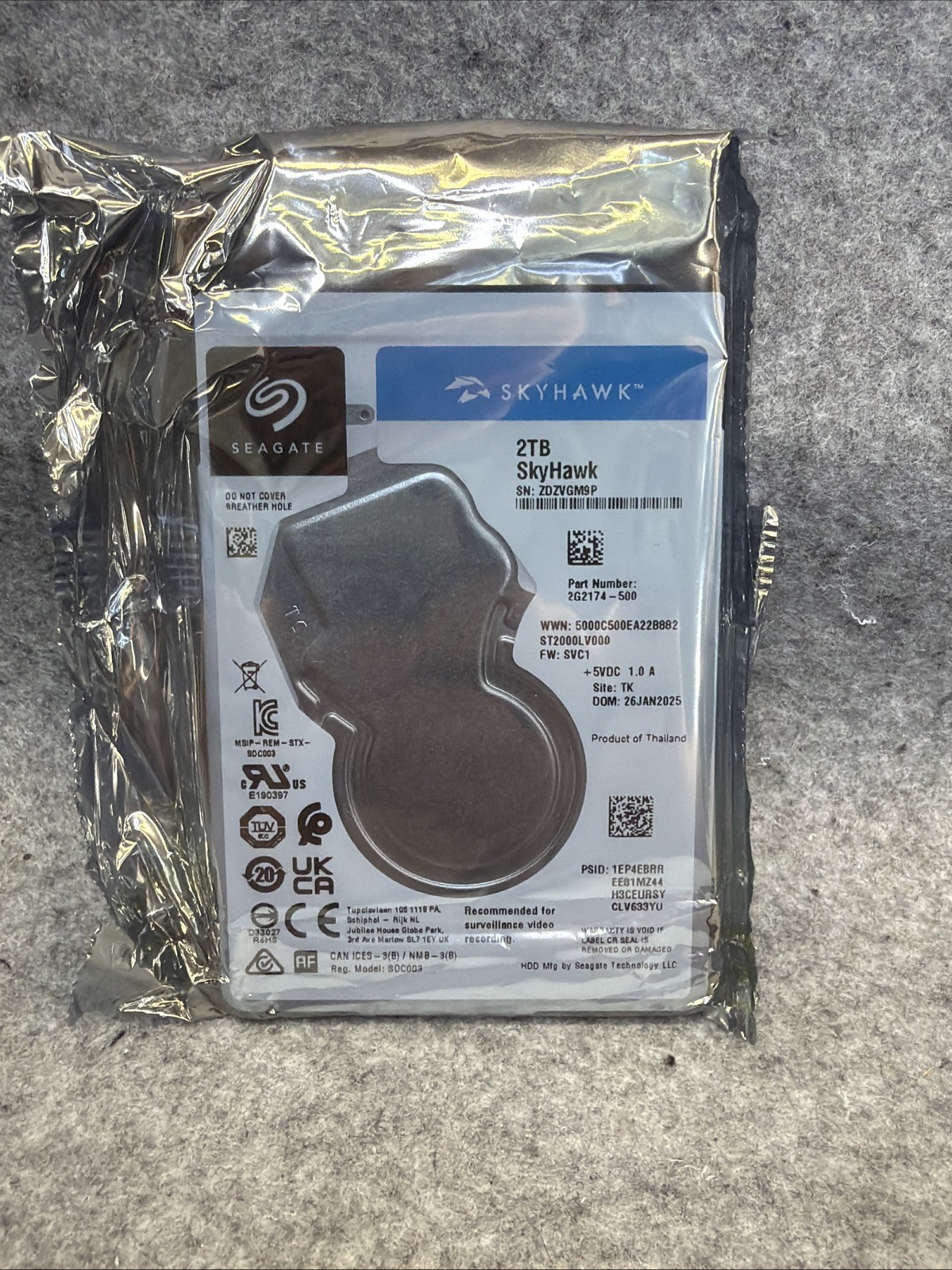 2TB Seagate SkyHawk 2.5" ST2000LV000 SATA laptop hard drive video DVR 69 hour