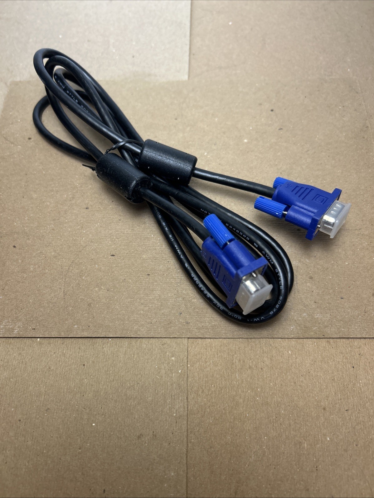 HOTRON VGA CABLE 6ft E246588 AWM STYLE 20276 VW-1 80C 30V Male To Male SPACE -VN