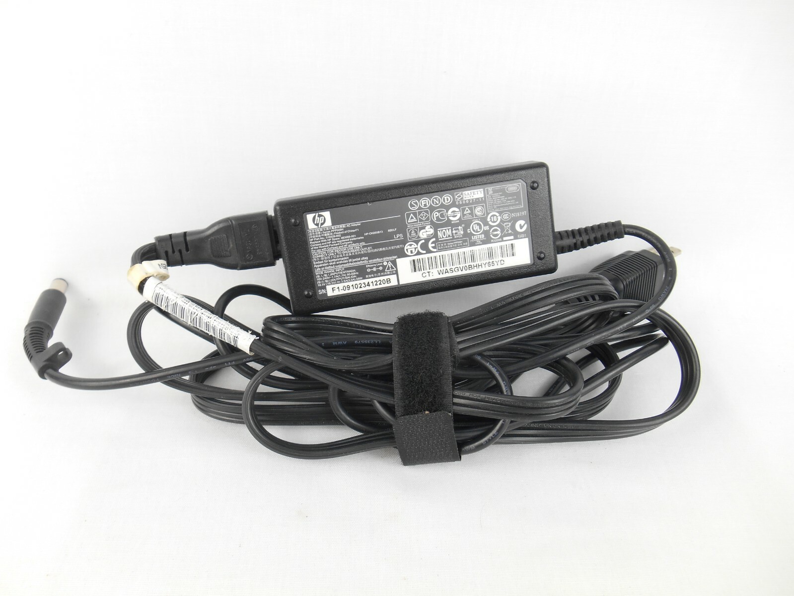 HP PPP009H AC Adapter 100-240V~1.7A 50-60Hz 18.5V-3.5A 65W 239427-003 239704-001