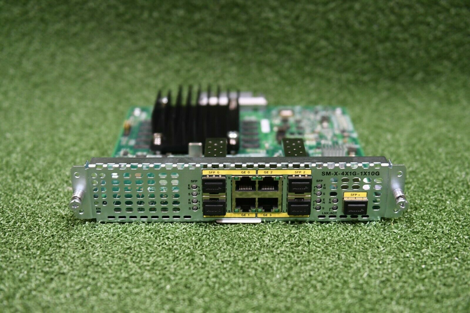 Cisco SM-X-4X1G-1X10G 4-Port High-Density Gigabit or 1-Port 10 Gigabit Eth WAN