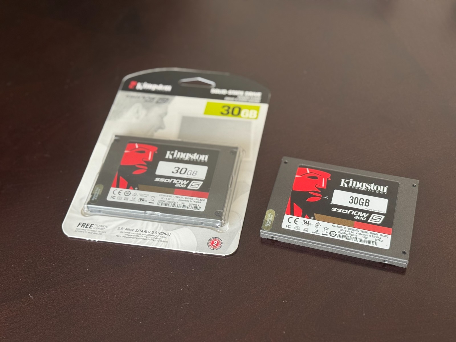 (1x) Kingston SSD 30GB 2.5in