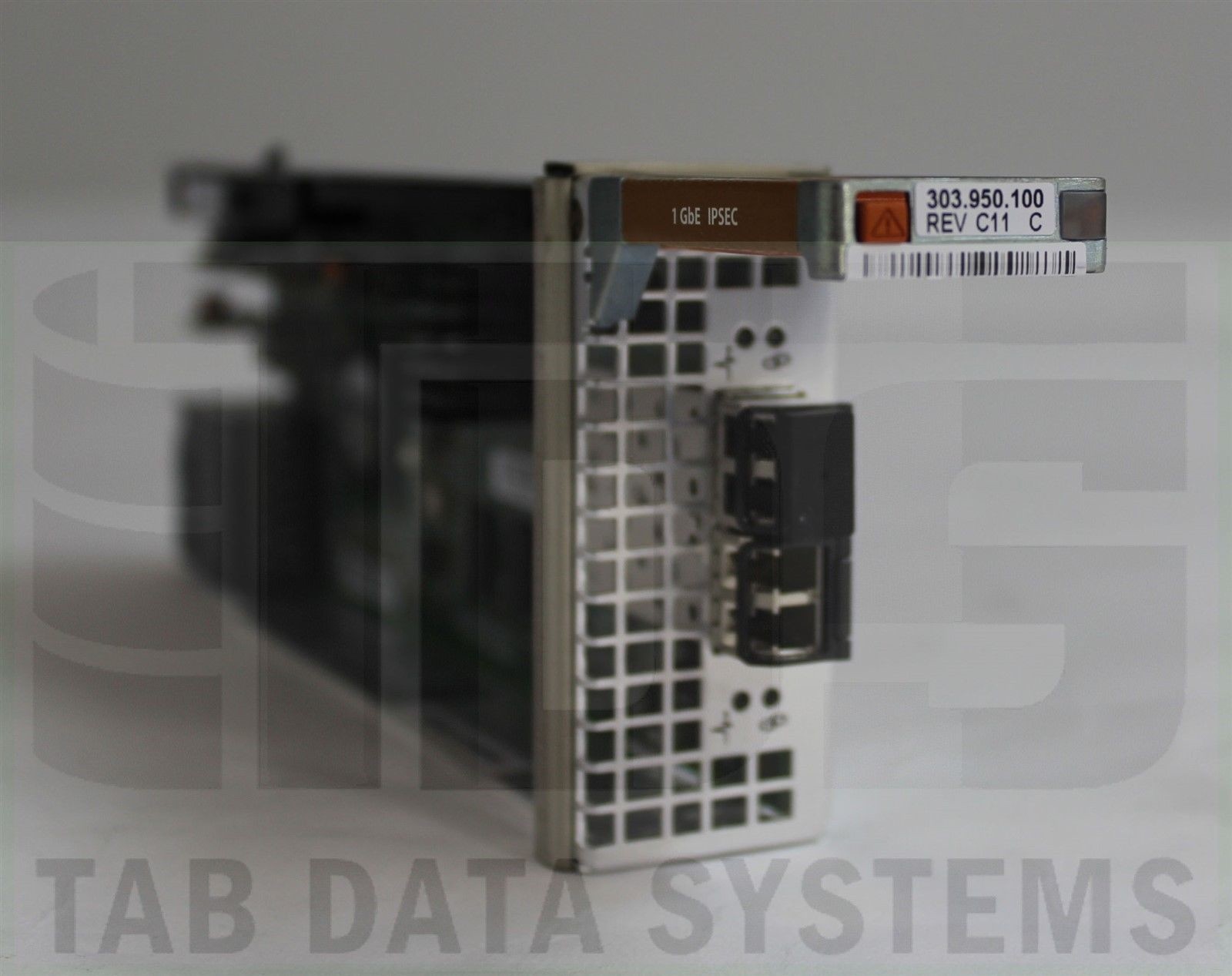 EMC² Symmetrix VMAX 303-950-100C 1GbE IPSEC 2-Port Fleet IO for VMAX VMAXe