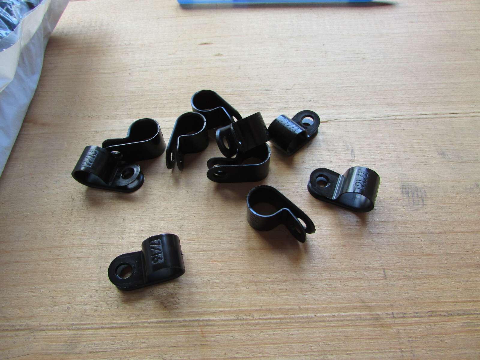 1,000 PCS PACK 7/16" Inch R-Type CABLE CLAMPS NYLON BLACK HOSE WIRE ELECTRICAL