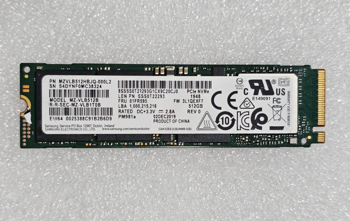 Samsung PM981a 512GB M.2 NVMe SSD PCIe 3.0 x4 2280 M-Key Internal SSD