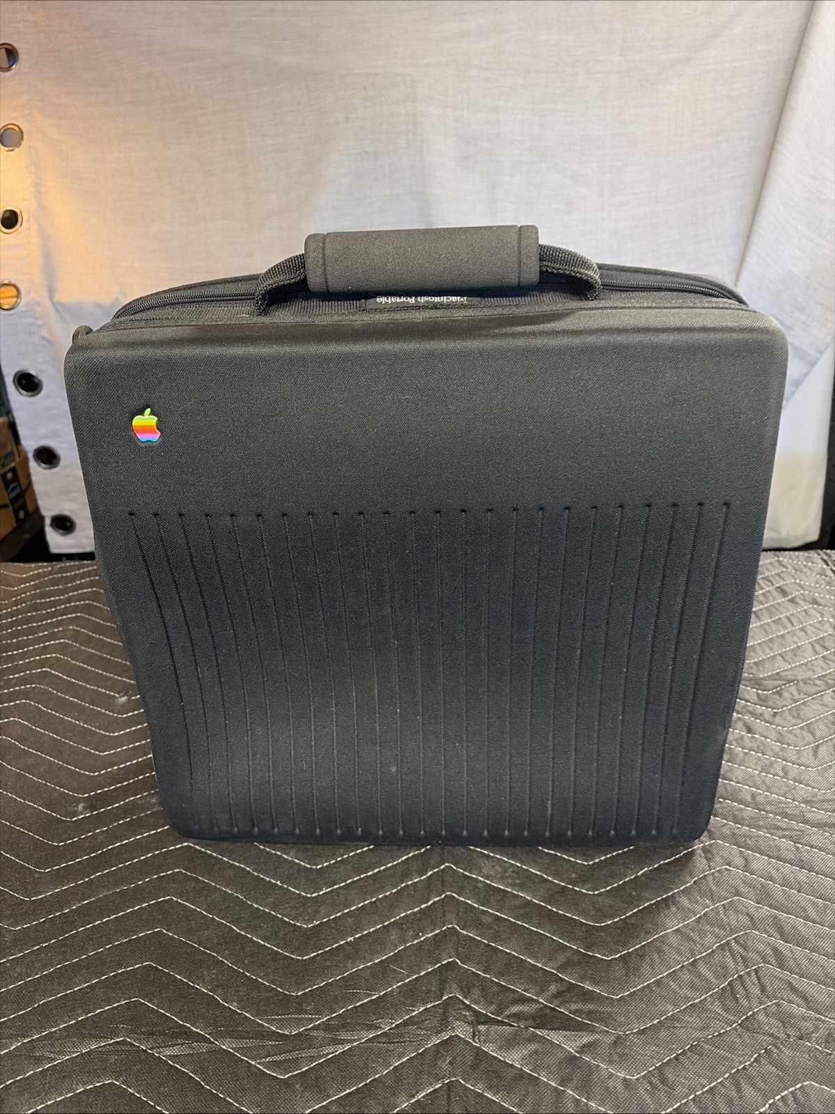 Vintage Apple Macintosh Portable Computer Carrying Case Rainbow Logo Retro CooL