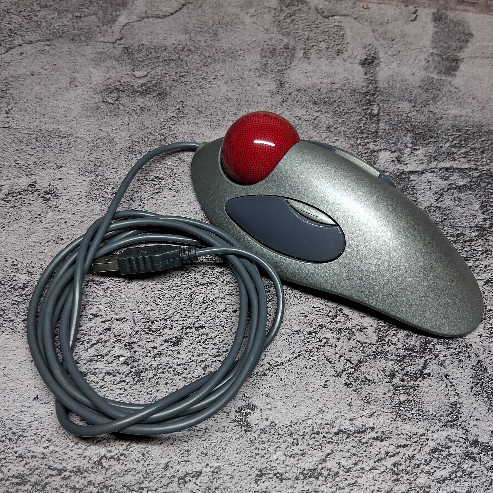 Logitech Ambidextrous Trackman Marble USB T-BC21 Mouse Trackball 