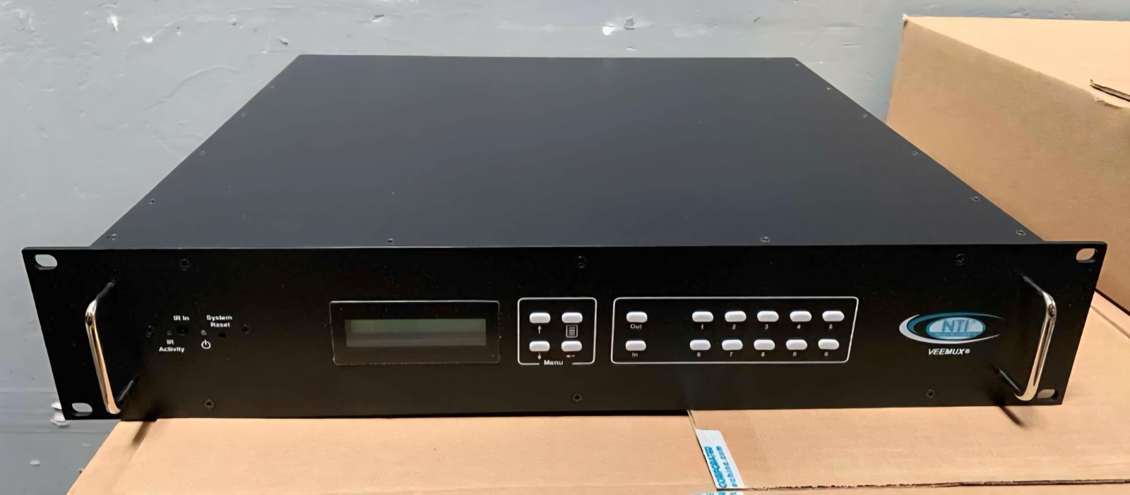 NTI SM-16X16-DVI-LCD DVI Video Matrix Switch -  NEW - Open Box