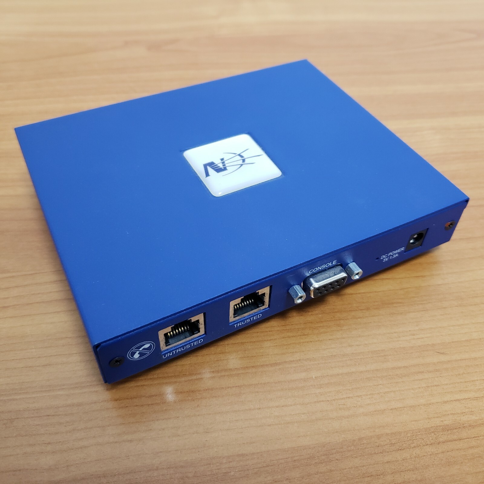 NetScreen 5XP Juniper Networks Firewall with Power Cord