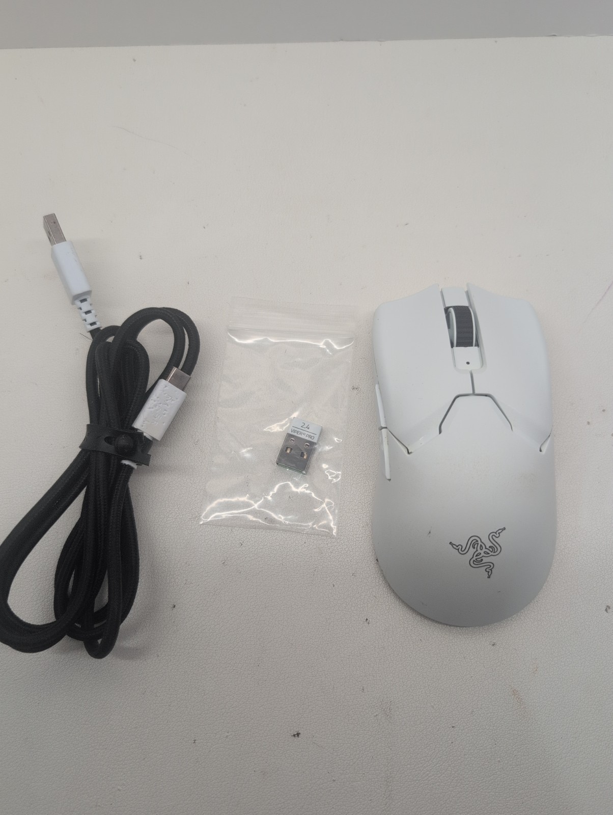 Razer Viper V2 Pro Wireless Gaming Mouse with dongle - White #2
