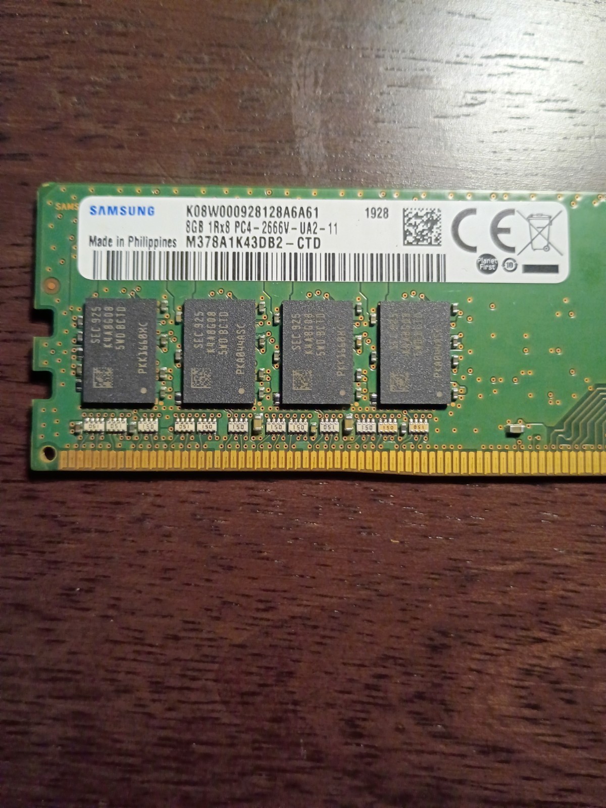 Samsung 8GB (1x8GB) 2666MHz 288-pin UDIMM DDR4 RAM Memory (M378A1K43DB2-CTD)