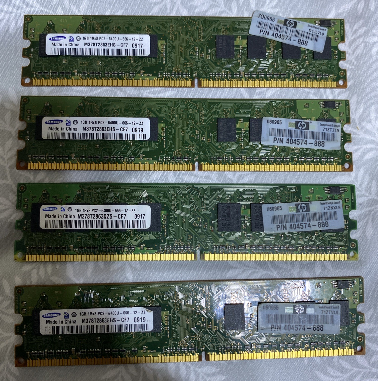 M378T2863EHS-CF7 4GB (4X1GB)Samsung Desktop Memory 1RX8 PC2. 6400 666 12