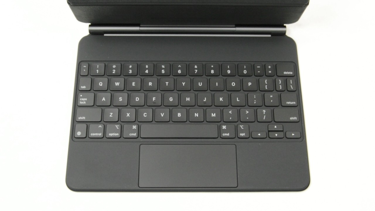 Apple iPad Magic Keyboard for 11" 1st / 2nd Gen Pro, 4th Gen Air MXQT2LL/A
