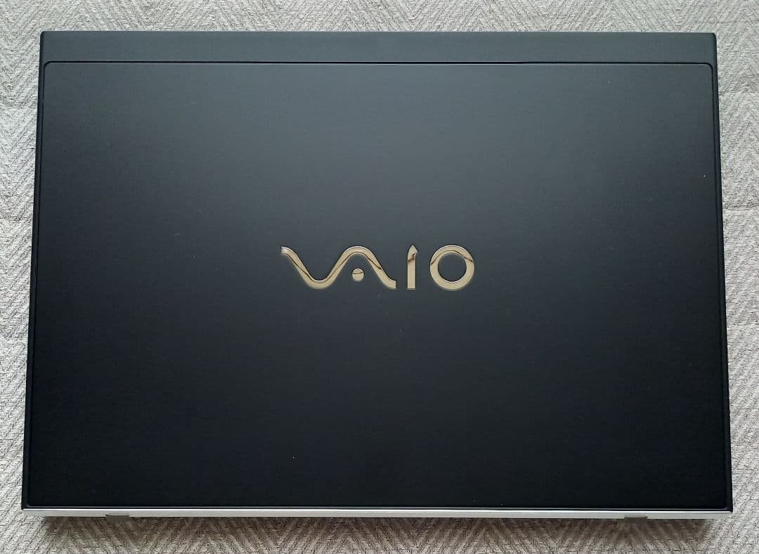 Ultra Light VAIO VJPJ13C11N(SX12) i7-1065G7 Iris Plus 32GB SSD 500GB 12.5" FHD