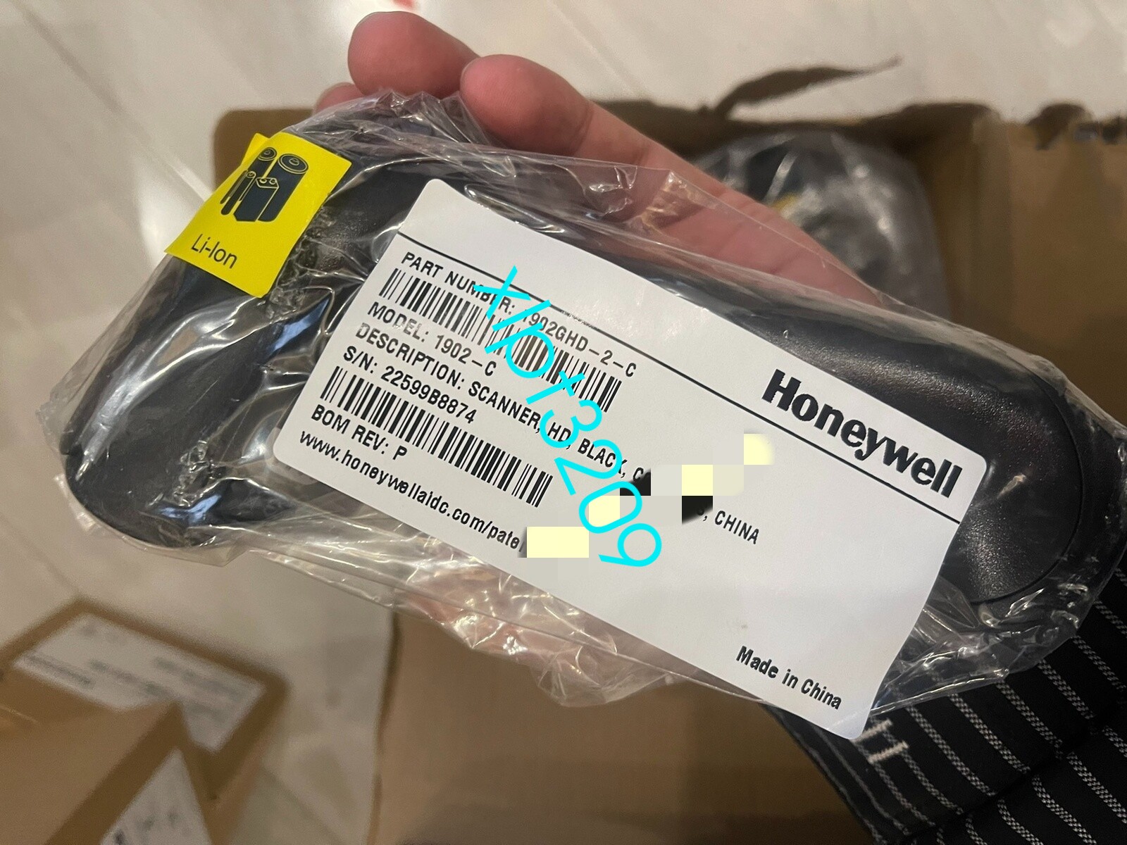 Honeywell 1902GHD-2-C brand new scanner FedEx or DHL