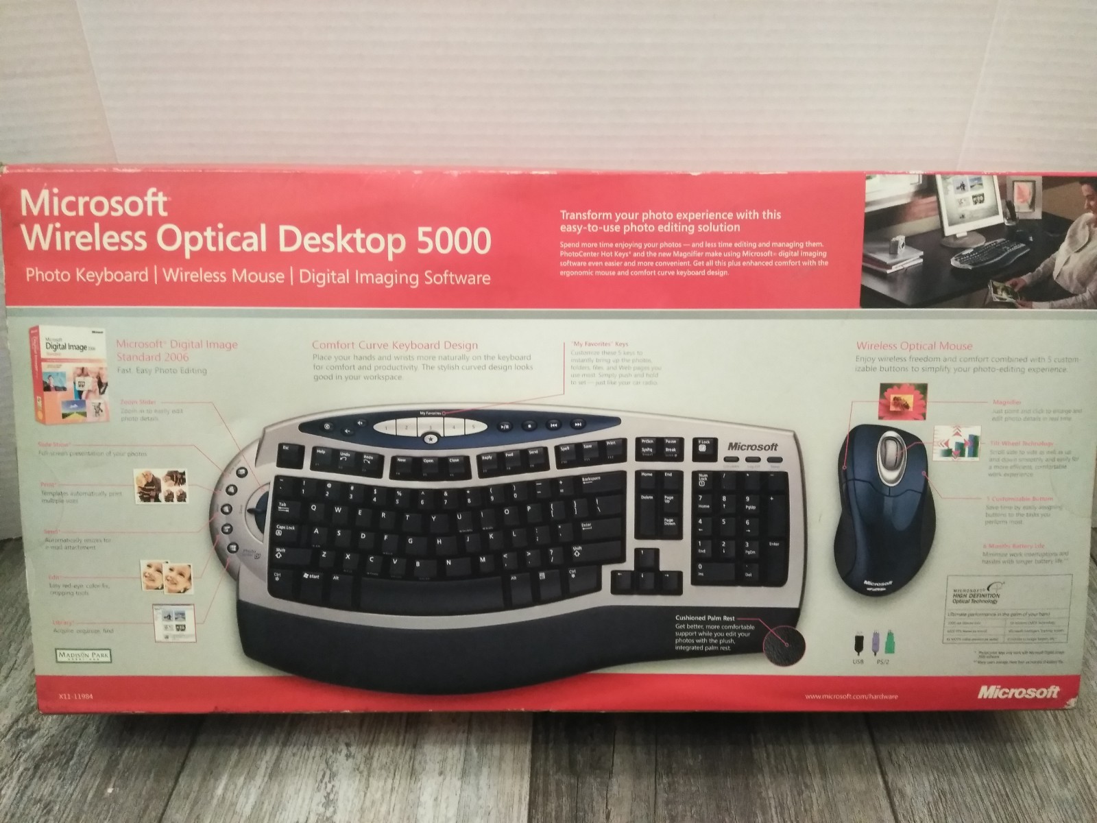 Microsoft Wireless Optical Desktop 5000  Keyboard Wireless Mouse Digital (READ)