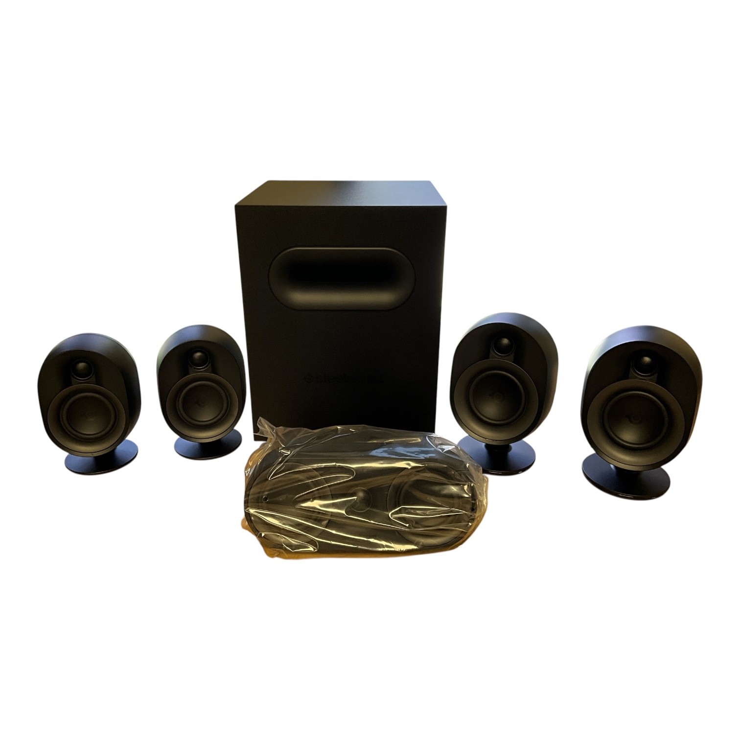 SteelSeries Arena 9 5.1 Surround Gaming Speakers RGB Bluetooth Complete Box