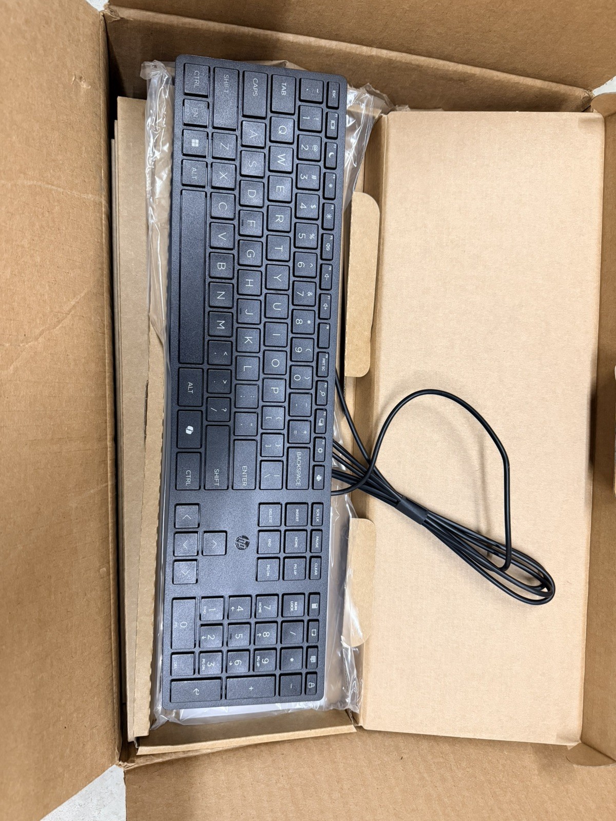 Genuine HP Halley USB Slim Wired Keyboard P10204-001 QTY 12