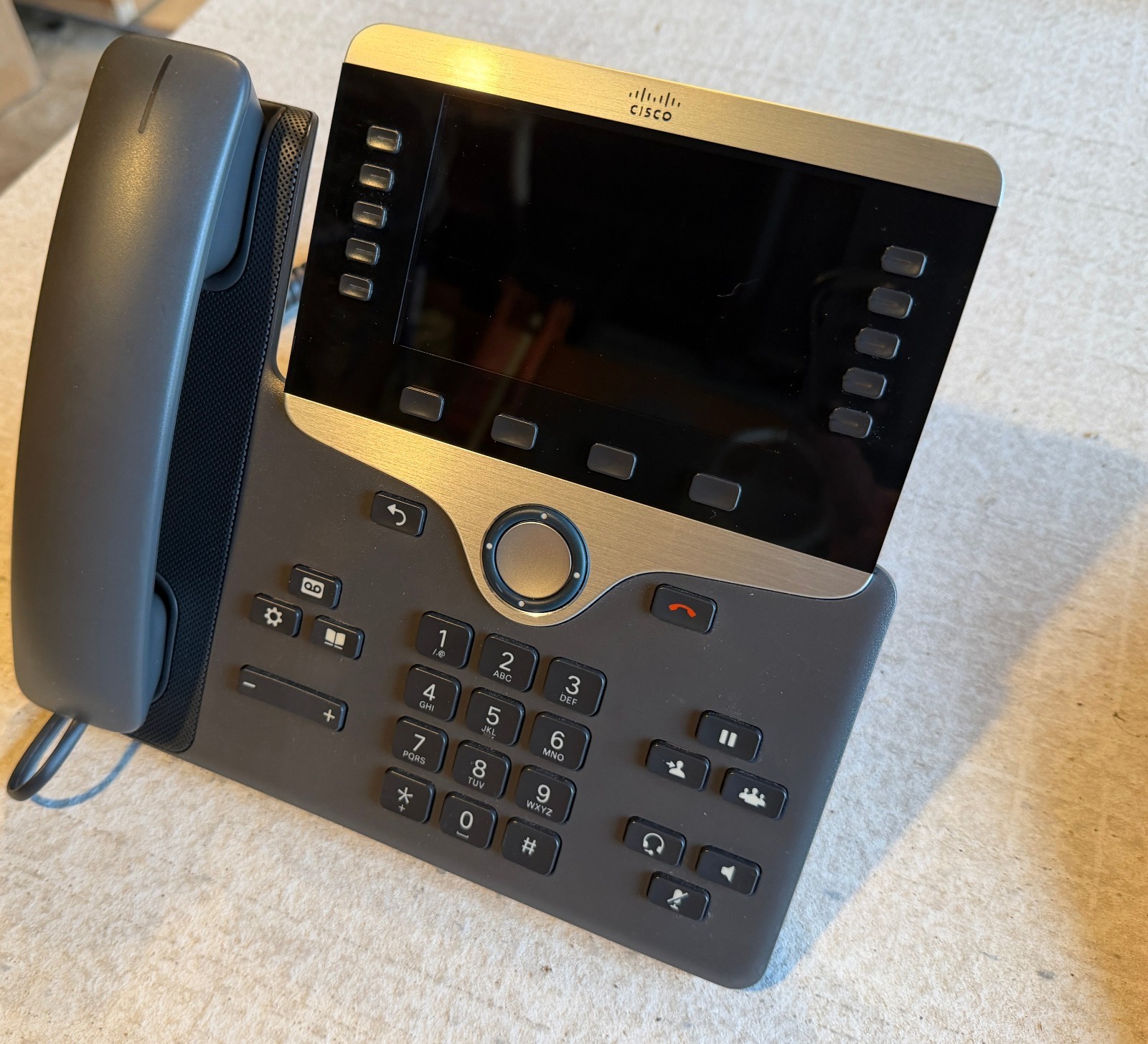 Cisco CP-8851 IP Phone MPP 3PCC Multiplatform SIP Color Gigabit PoE w/ Handset