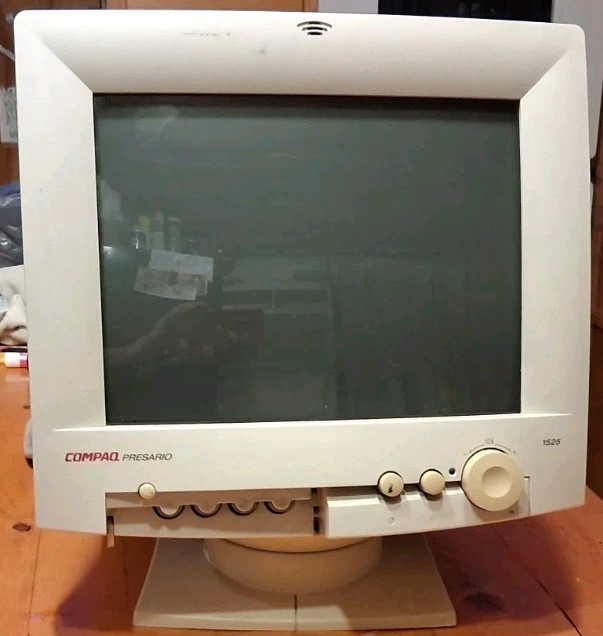 WORKING Compaq Presario 1525 13" CRT Monitor 1024x768 VGA Speakers Tilt/Swivel