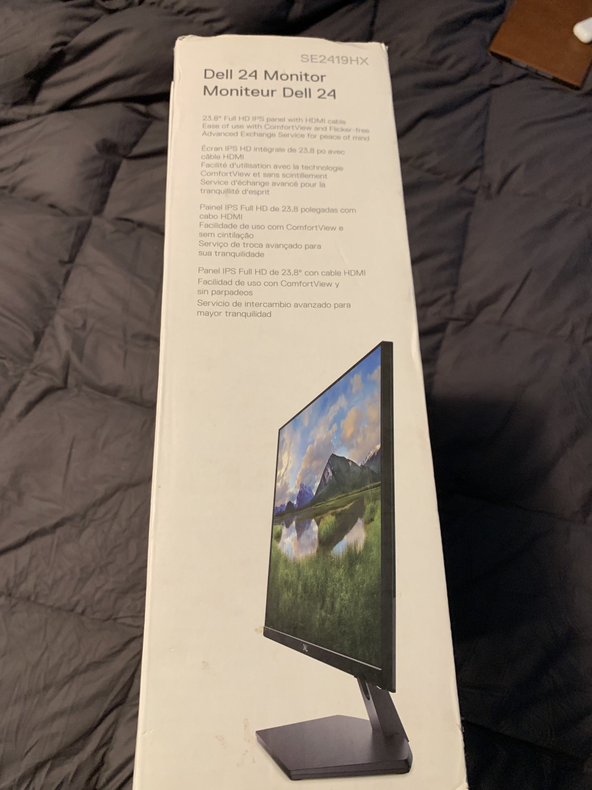 Dell SE2419HX 24" Full HD IPS Monitor - New (Open Box for Inspection) - Mint