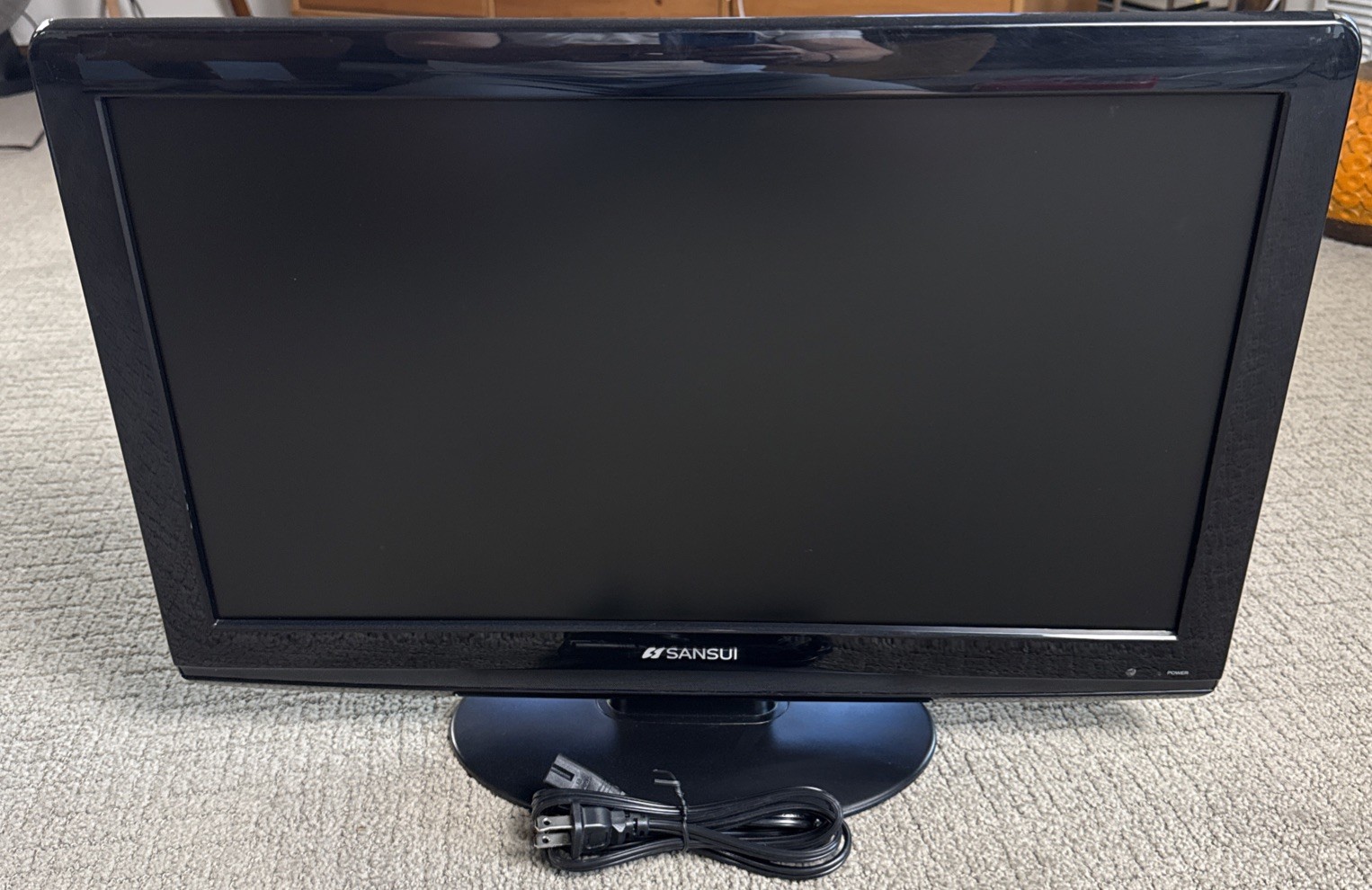 Sansui HDLCDVD225 22 Inch LCD TV DVD Combo Headphone RGB HDMI Component Tested