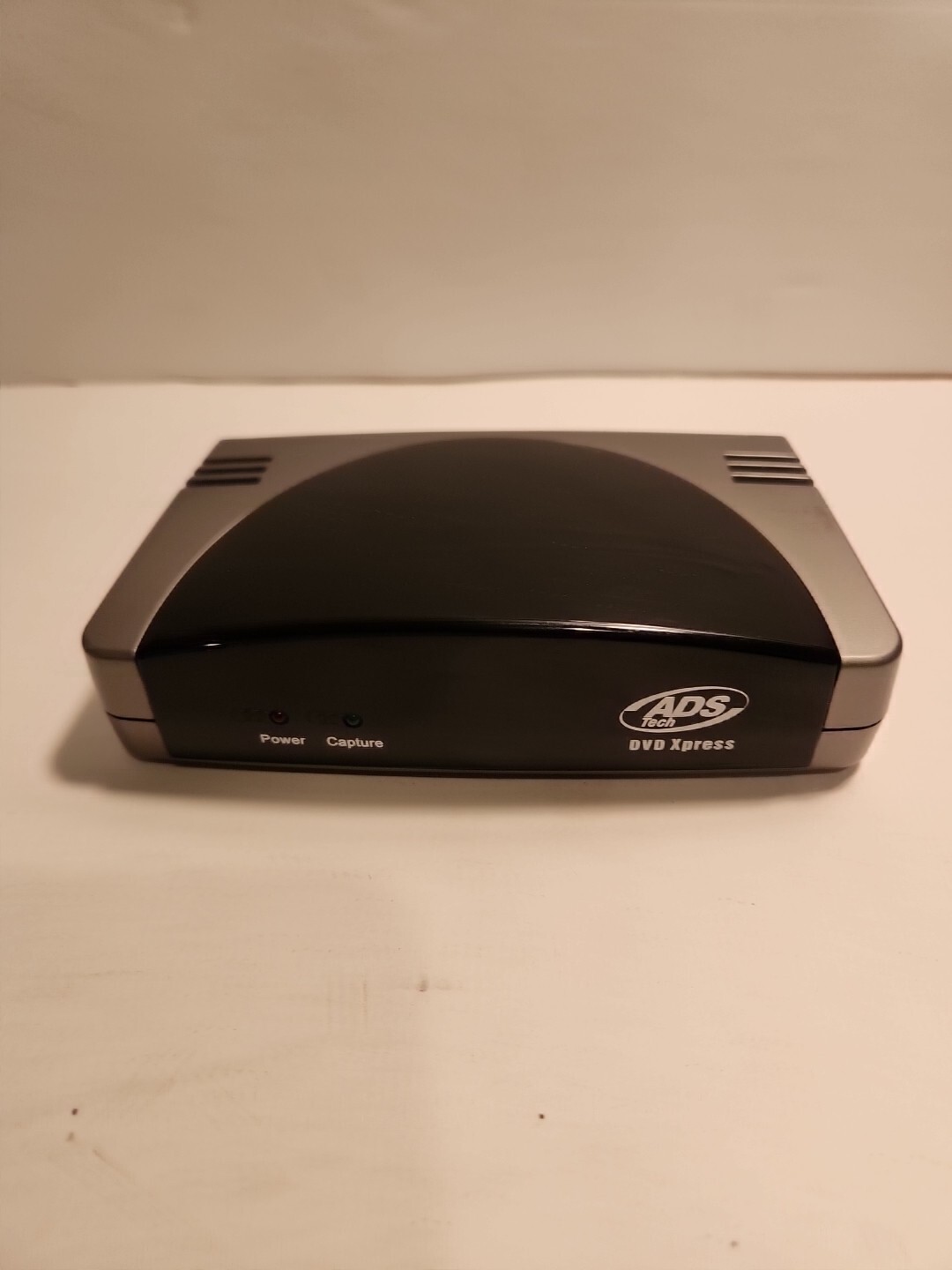ADS Tech DVD Xpress Transfer Videotapes to CD / DVD USBAV-701-SK-E Save Memories