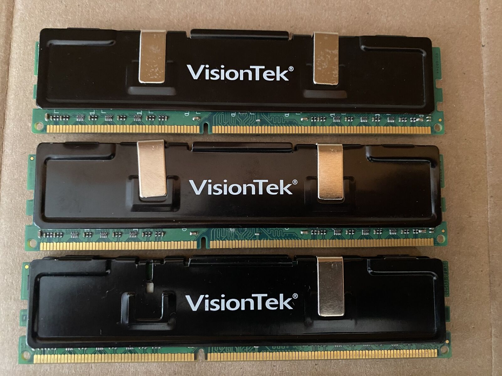 LOT 3 VISIONTEK 12GB (3X4GB) VTK 4G PC3-10600 CL9 1333 DDR3 SDRAM 1333MHZ W1-3(3