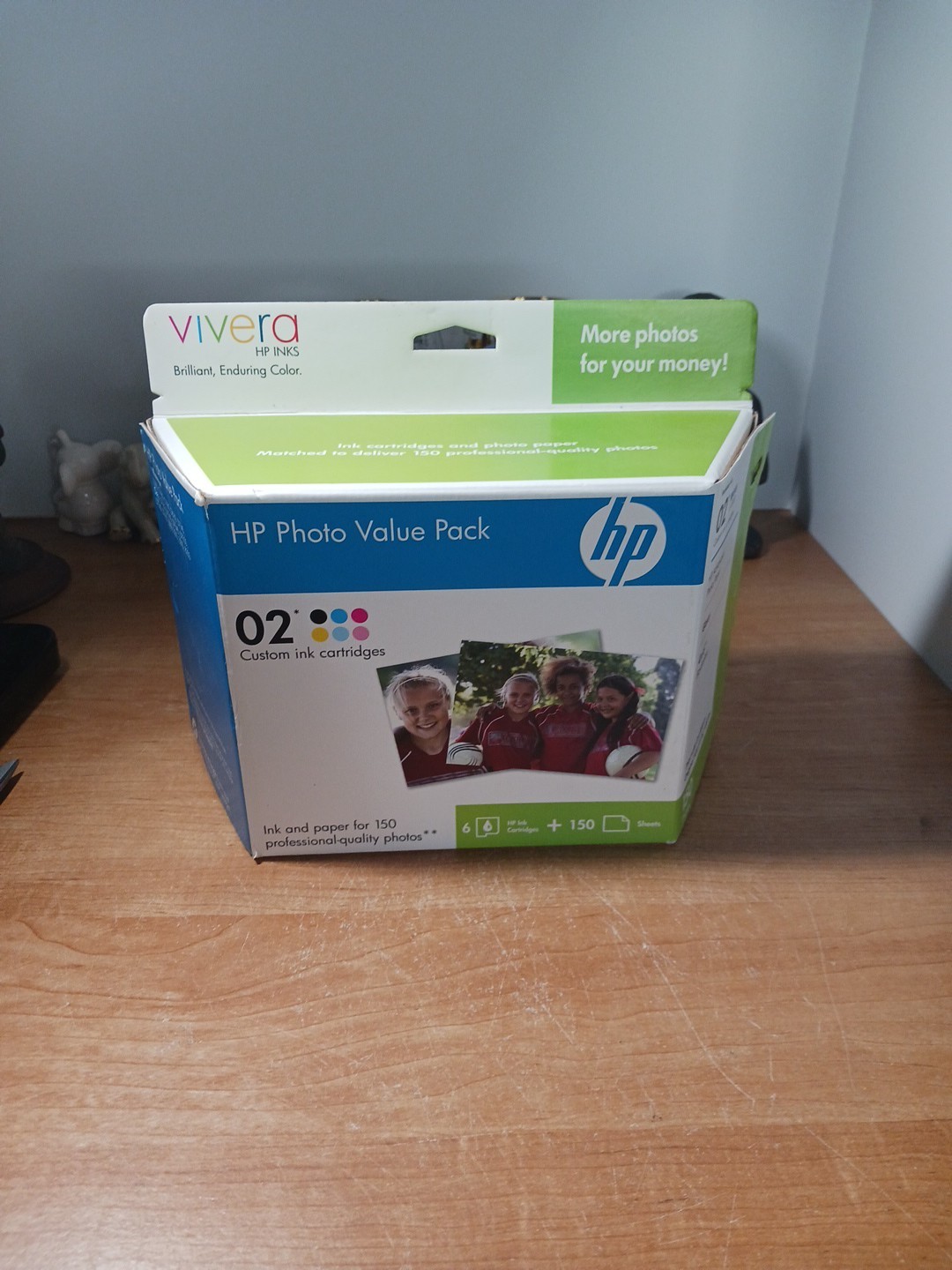 Vivera HP 02 Photo Ink Value Pack - 6 Cartridges + 150 4X6 HP Paper Expired 2009