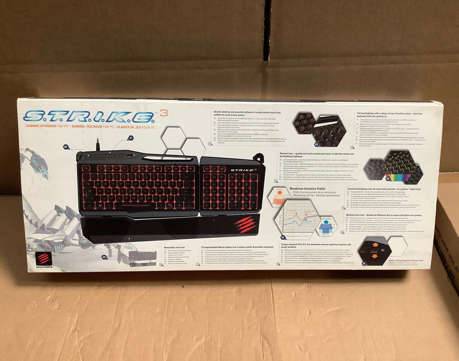 Mad Catz S.T.R.I.K.E 3 Gaming Keyboard for Windows PC, US Layout, Black