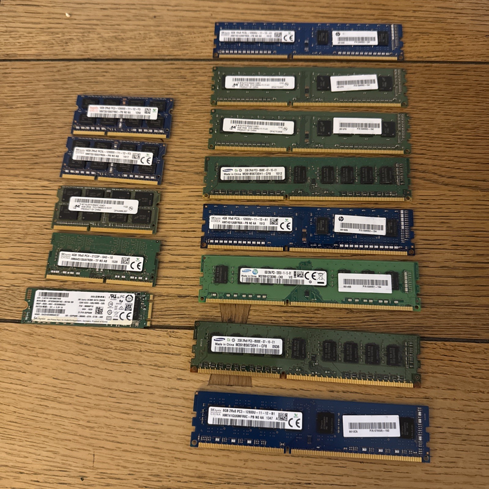 Lot of 13 SK Hynix Samsung 4GB 8GB Mixed LOT of 13 View Photos - USED