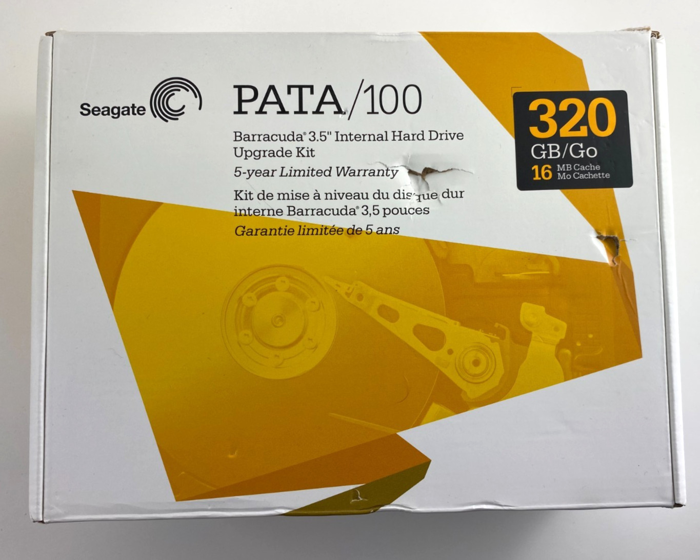 Seagate 320GB 7200RPM 3.5" Desktop Hard Drive PATA/100 ST303204N1A1A NEW