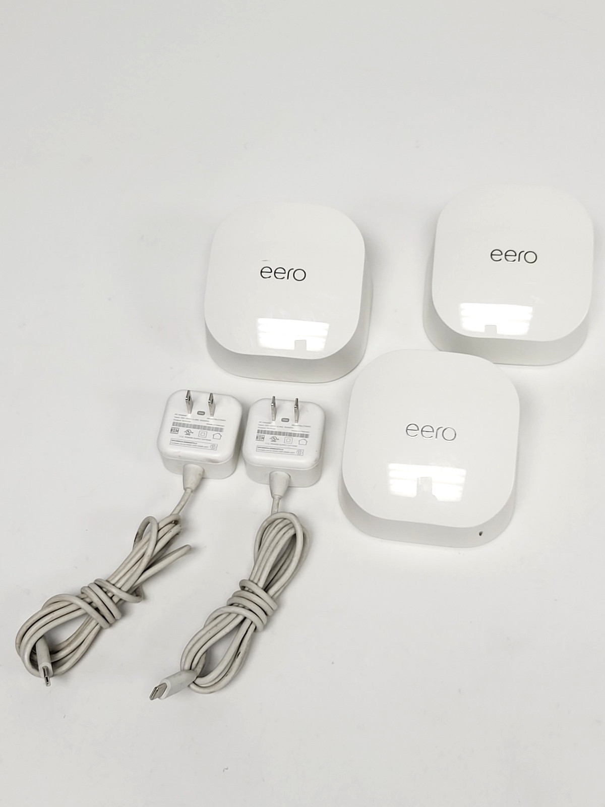 Set of 3 Frontier Eero Wifi-6 Router Extender w/2 Adapter Parts Powers On Locked
