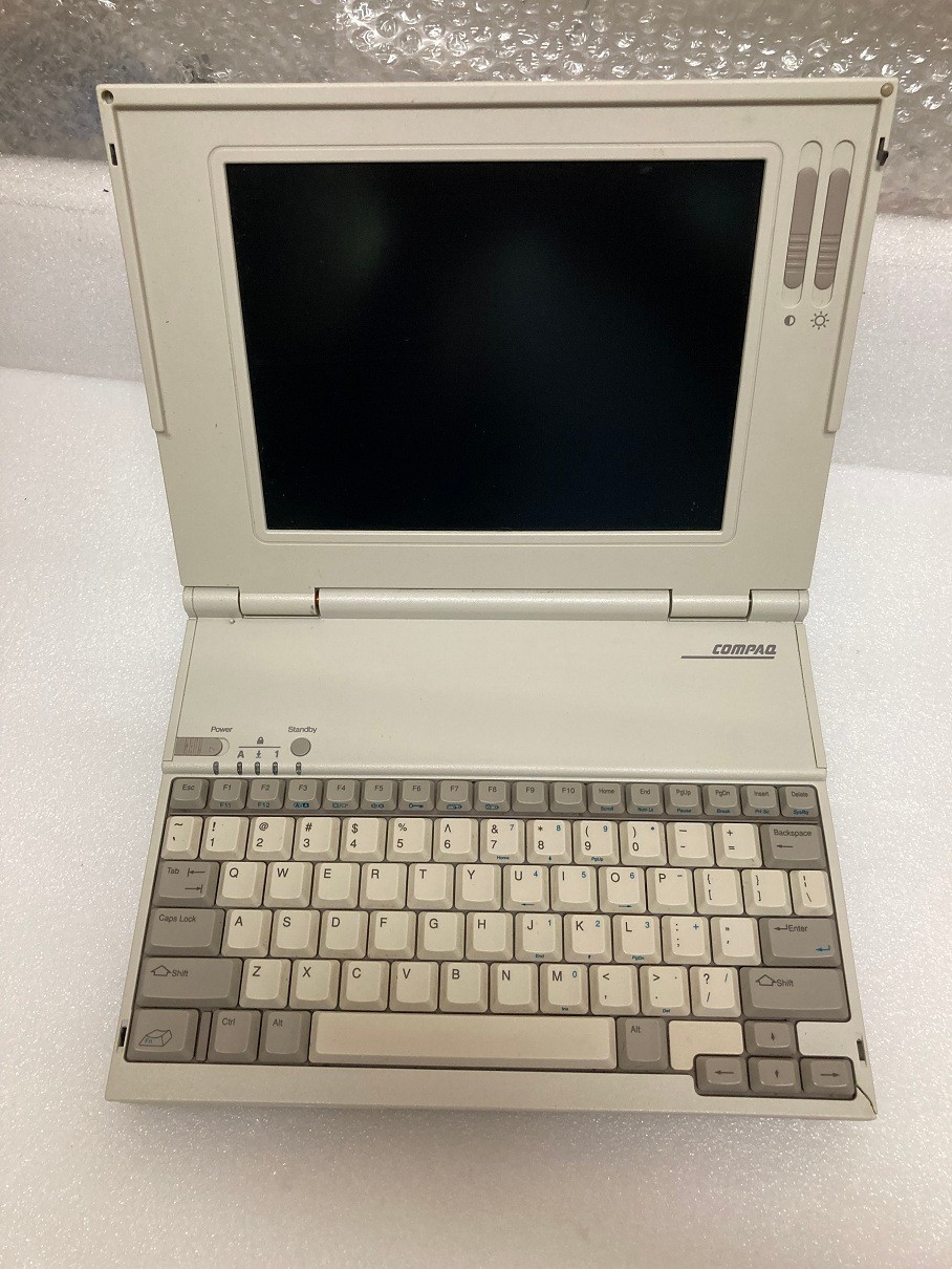 Vintage Compaq LTE Lite/25 { UNTESTED }