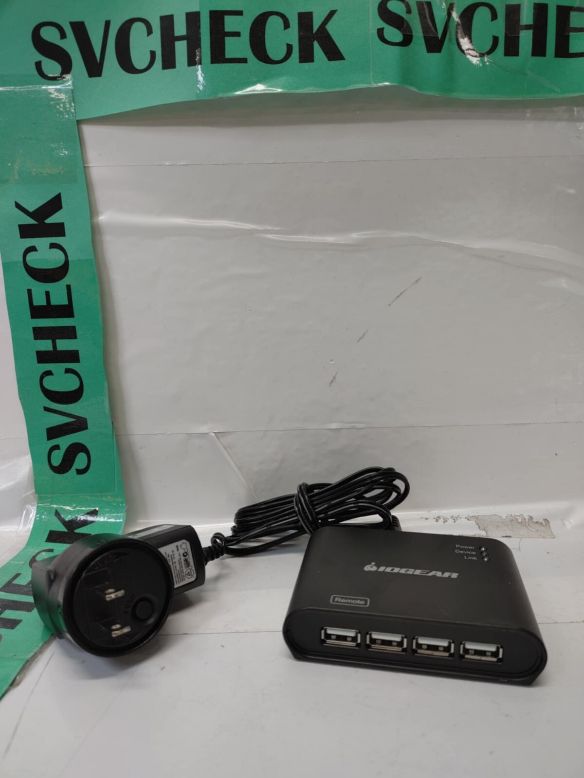 Iogear GUCE64 USB 2.0 4-Port BoostLinq Ethernet Extender