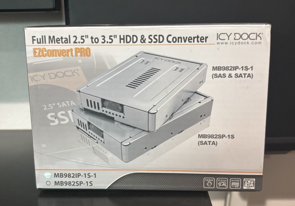 Brand New Icy Dock MB982IP-1S-1 HDD SSD Converter 2.5In To 3.5In SAS & SATA