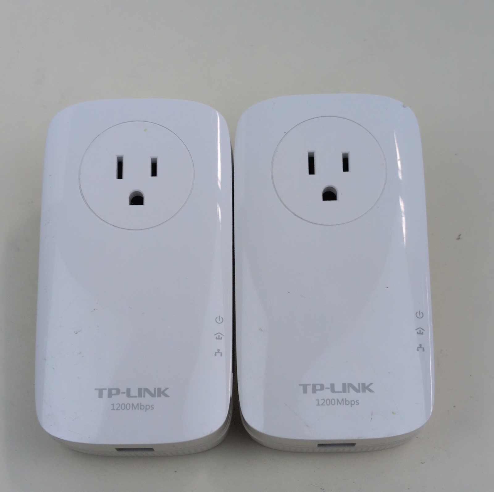 TP-Link TL-PA8010P AV1200 Gigabit Powerline Ethernet Adapter Passthrough 2 Pack