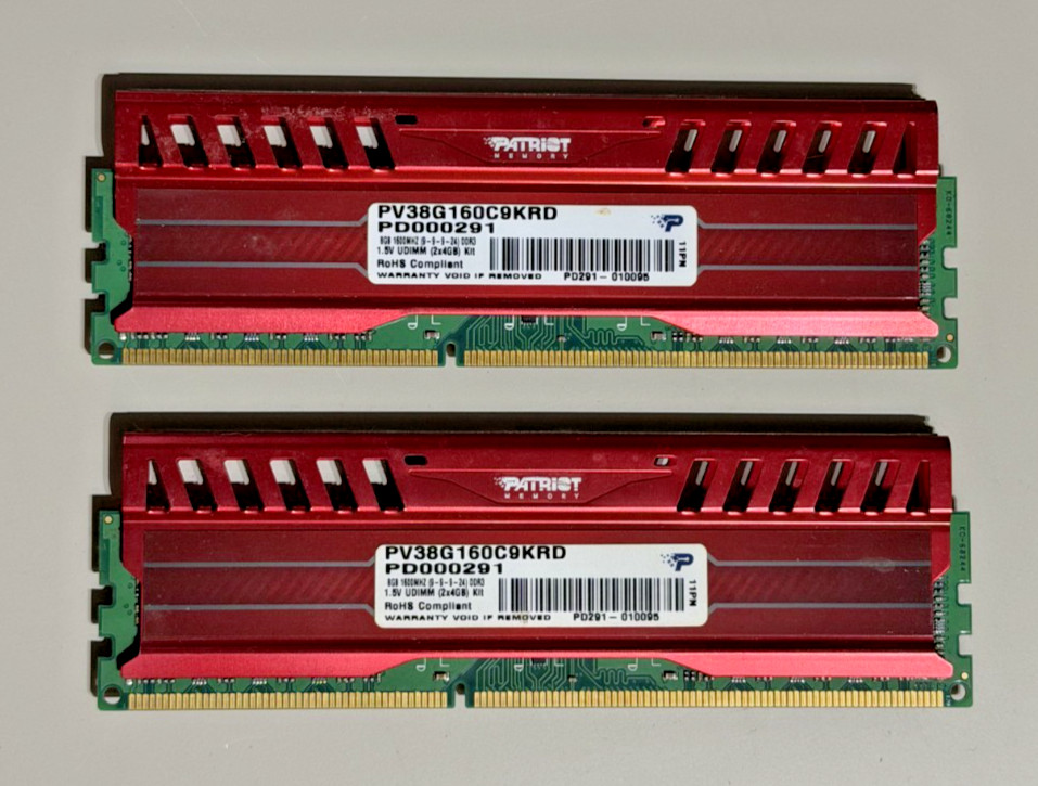 Patriot Viper 8GB (2x4GB) DDR3-1600 PC3-12800 Gaming Desktop RAM PV38G160C9KRD