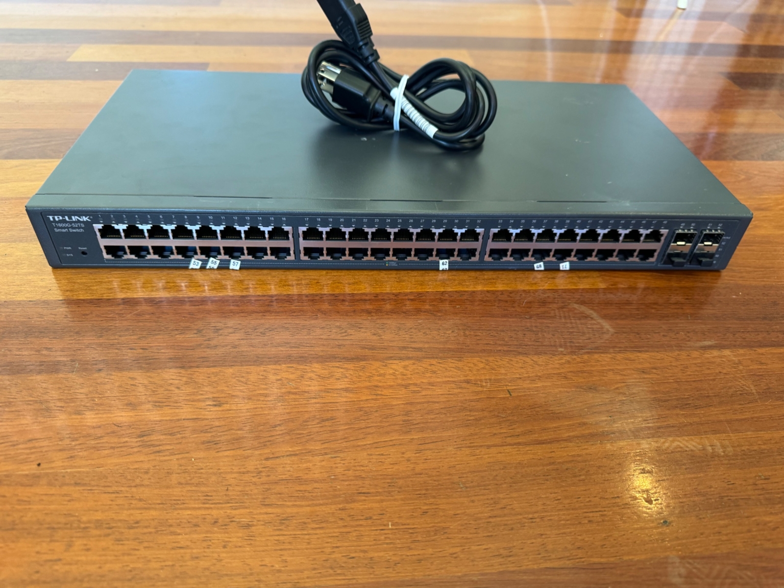 T1600G-52TS TP-LINK JetStream 48-Port Gigabit Smart Network Switch TL-SG2452
