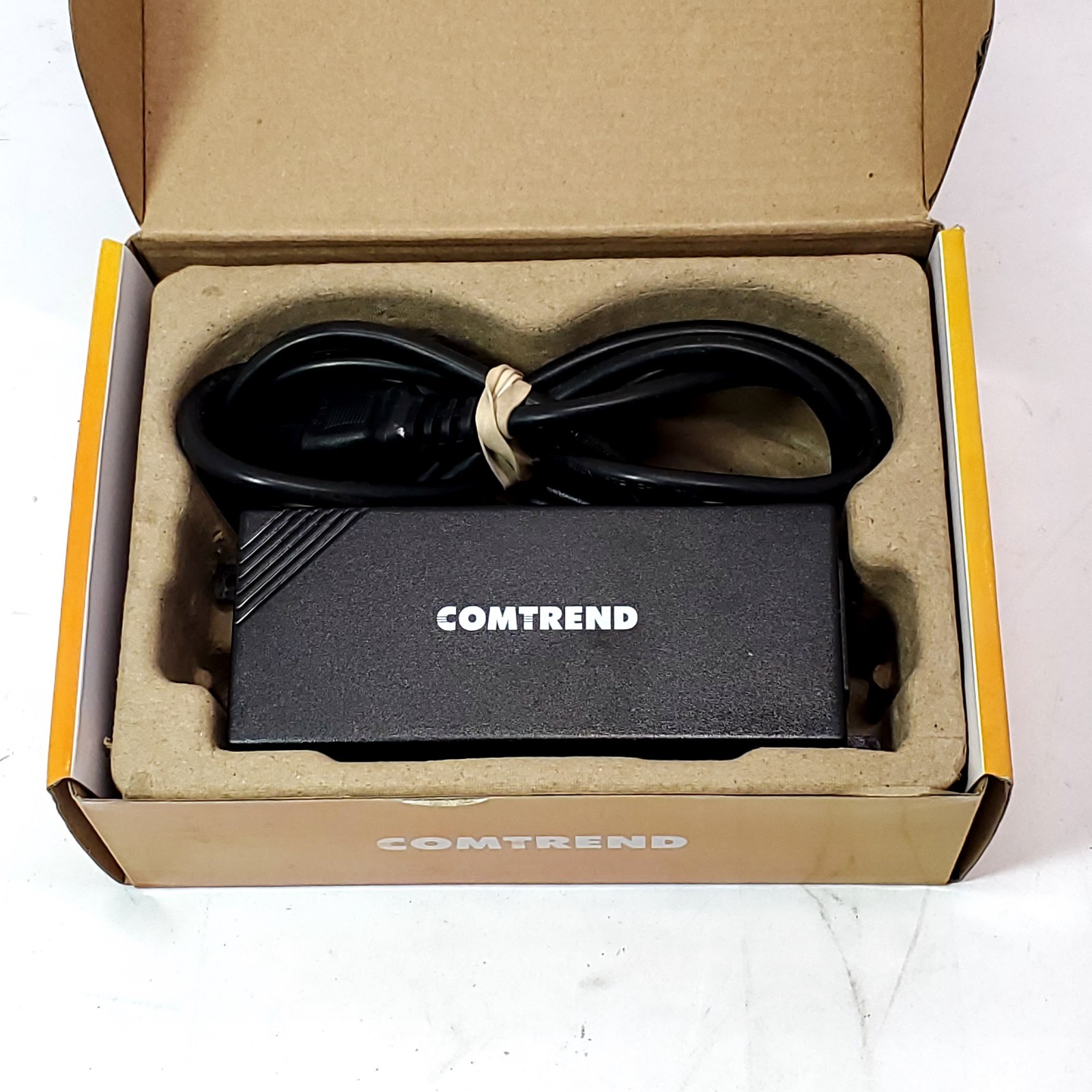 Comtrend PoE-9211 Gigabit PoE+ Injector 30W IEEE 802.3at Midspan Pre-owned