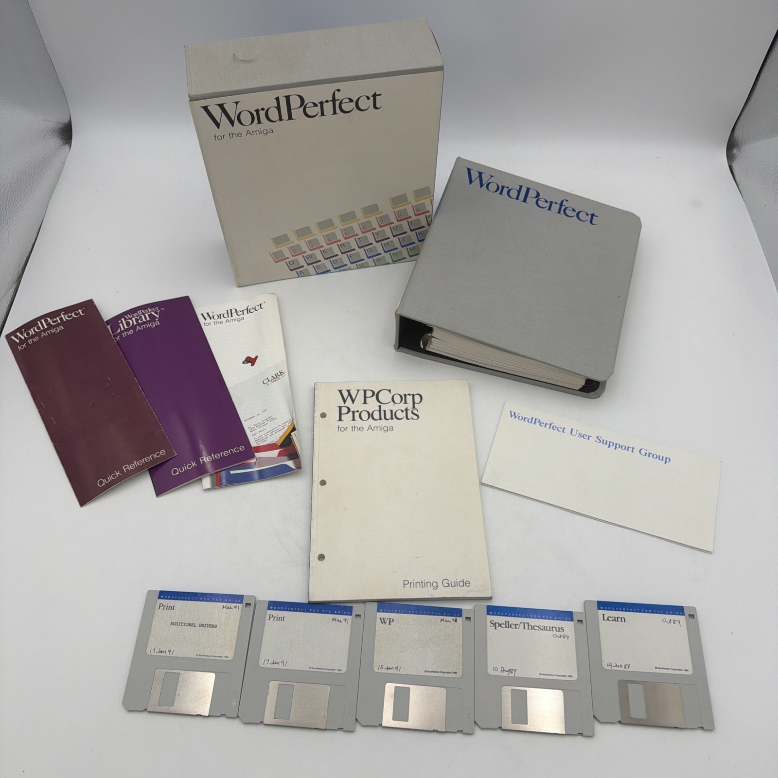 WordPerfect 4.1 Commodore Amiga Big Box 5 Disks Binder Manuals Tested Working