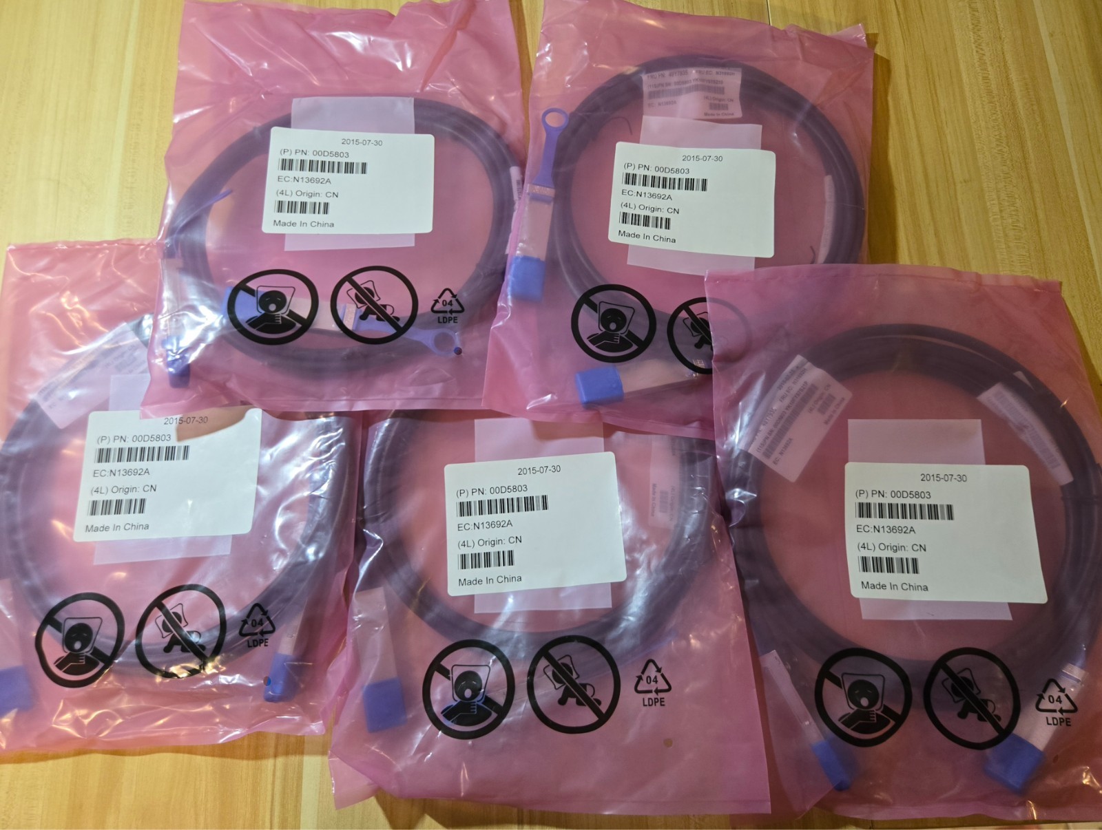 5x NEW Lenovo IBM 00D5803 3M 40Gb QSFP+ to QSFP+ Direct Attach Copper DAC Cables