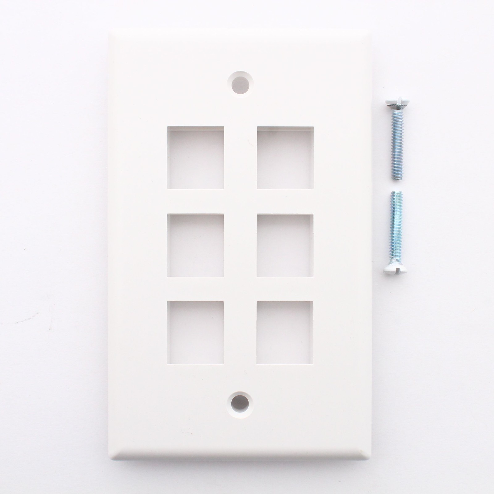 Leviton White Flush Mount Quickport 6-Port Wallplate Covers Housing 40806-W