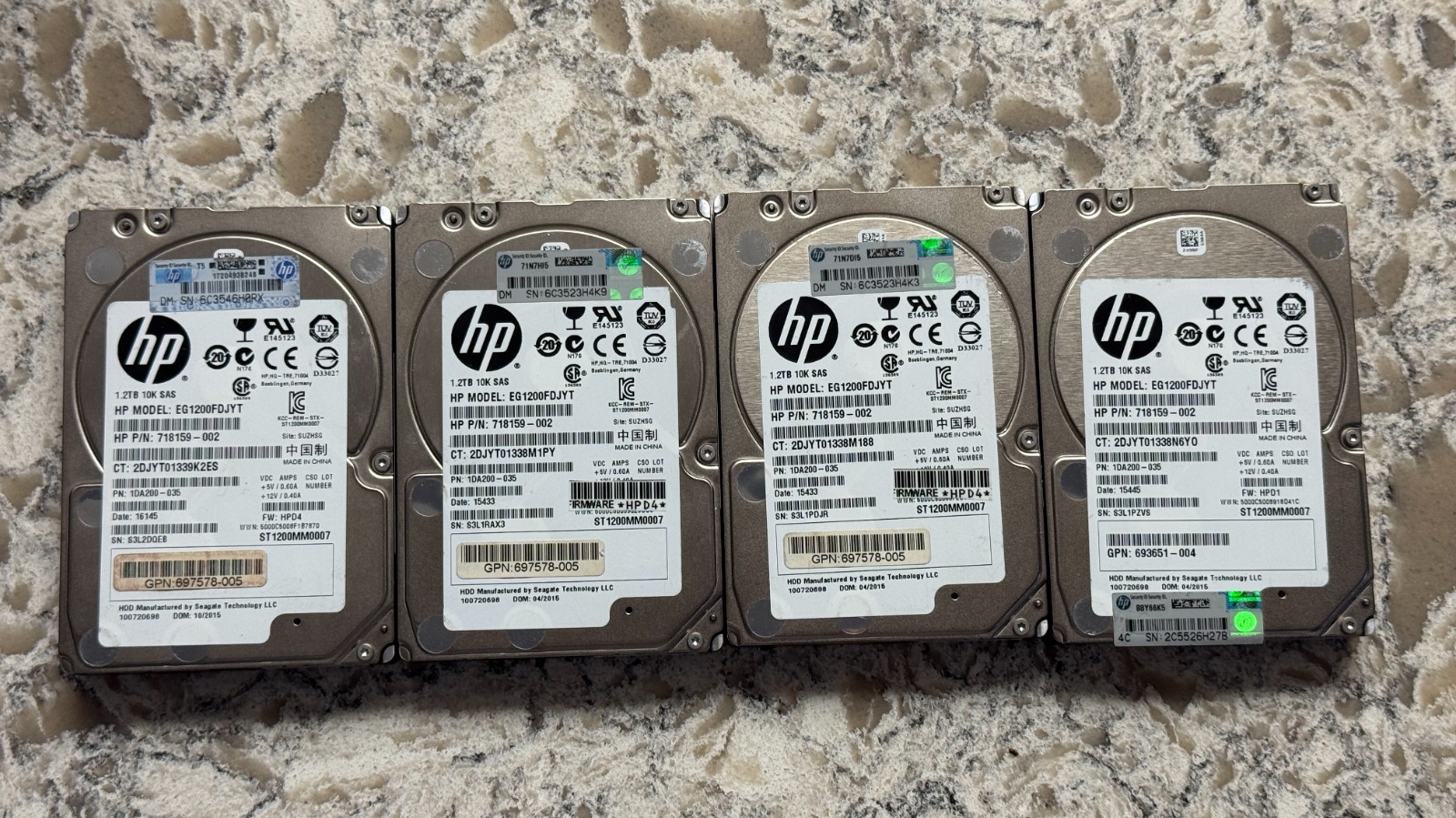 *LOT OF 4* HP 1.2TB 10K 2.5" SAS EG1200FDJYT W/ HP CADDY TRAY *512FORMAT