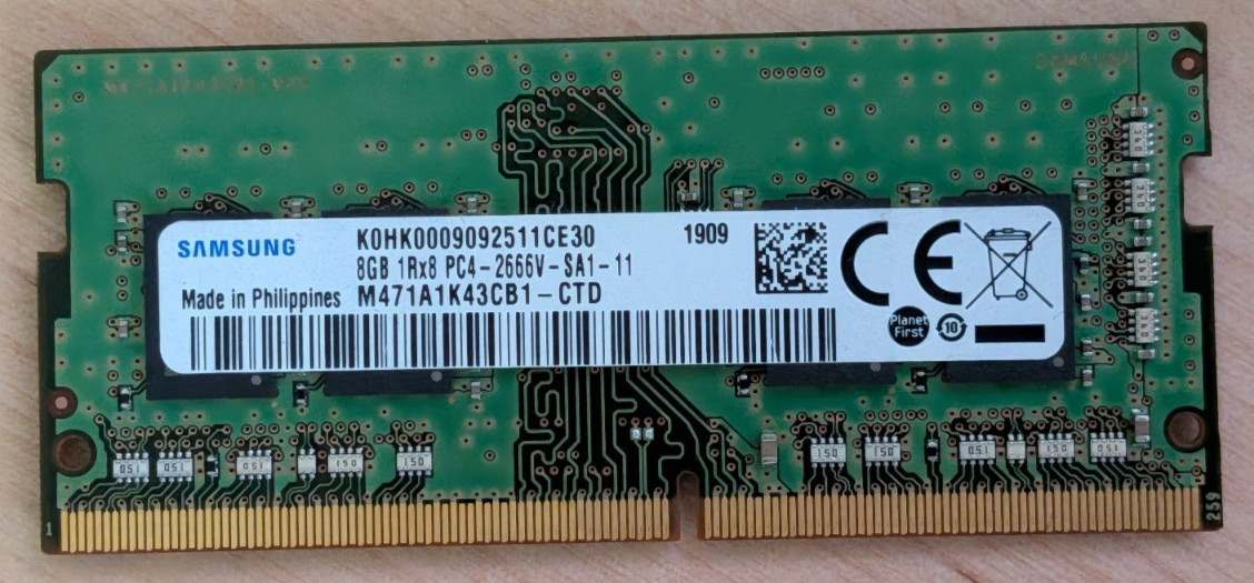 Samsung 8GB DDR4-2666 PC4-21300 Memory RAM M471A1K43 CB1-CTD Notebook