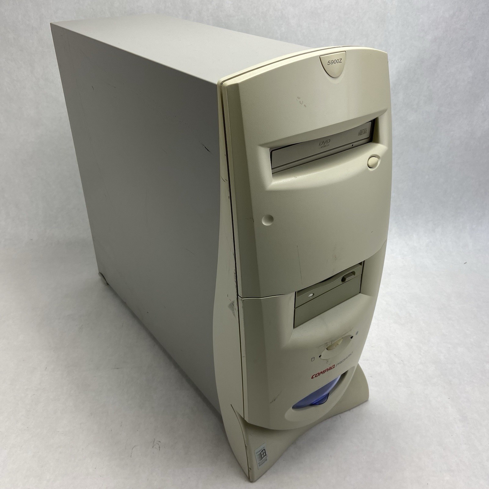 Compaq Presario 5900Z MT AMD K7 694MHz 256MB RAM No HDD No OS 8500DV 64MB