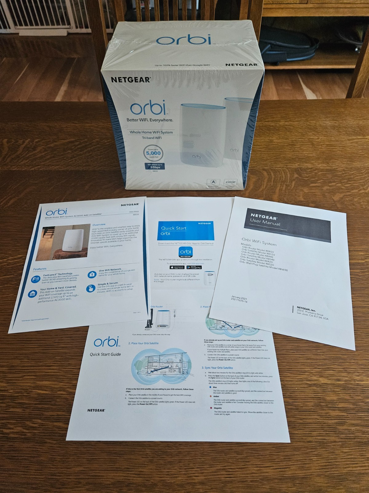 NEW NETGEAR Orbi RBR50v2 + RBS50v2 AC3000 Router + Satellite WiFi (RBK50-100NAS)